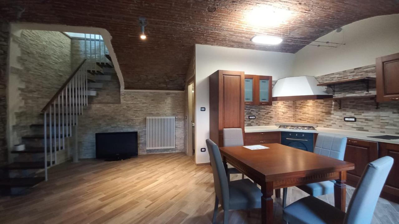La Maison Du Chateau Cremolino エクステリア 写真